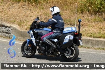 Yamaha Tracer 9
Polizia di Stato
Polizia Stradale
in scorta al Tour de France 2024
Moto 38
POLIZIA G3660
Parole chiave: Yamaha Tracer_9 POLIZIAG3660 Tour_DE_France_2024