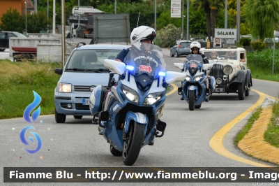 Yamaha FJR 1300 II serie
Polizia di Stato
Polizia Stradale
Allestimento Elevox
In scorta alla Mille Miglia 2023
Parole chiave: Yamaha FJR_1300_IIserie POLIZIAG3096  1000_Miglia_2023