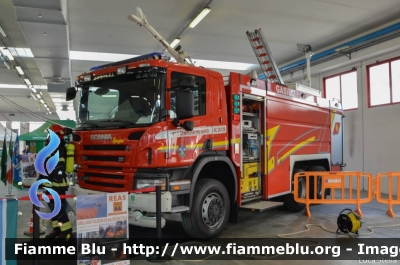 Scania P380 I serie
Republika Slovenija - Repubblica Slovena
Gasilci Šempeter pri Gorici
Allestimento Ziegler
Parole chiave: Scania P380_Iserie Reas_2017