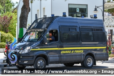 Iveco Daily V serie
Guardia di Finanza
Automezzo per Ordine Pubblico
Allestimento Sperotto
GdiF 329 BH
Parole chiave: Iveco Daily_Vserie GDIF329BH Air_Show_2018 Valore_Tricolore_2018