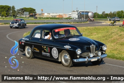 Alfa Romeo 1900
Guardia di Finanza
Anno 1954
GdiF 4938
Mille Miglia 2024
Parole chiave: Alfa-Romeo 1900  GdiF4938 1000_Miglia_2024