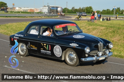 Alfa Romeo 1900
Guardia di Finanza
Anno 1954
GdiF 4938
Mille Miglia 2024
Parole chiave: Alfa-Romeo 1900  GdiF4938 1000_Miglia_2024