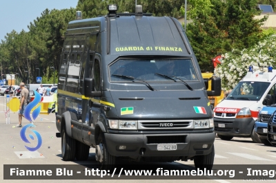 Iveco Daily III serie
Guardia di Finanza
GdiF 542 BA
Parole chiave: Iveco Daily_IIIserie GDIF542BA Air_show_2019 / / / Valore_Tricolore_2019