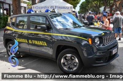 Jeep Renegade
Guardia di Finanza
GdiF 990 BL
Parole chiave: Jeep Renegade GDIF990BL Air_Show_2018 Valore_Tricolore_2018