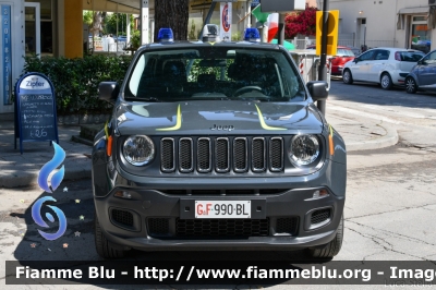 Jeep Renegade
Guardia di Finanza
GdiF 990 BL
Parole chiave: Jeep Renegade GDIF990BL Air_show_2019 / / / Valore_Tricolore_2019