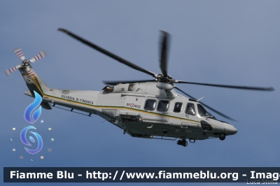 Agusta Westland AW139
Guardia di Finanza
GF-402
Parole chiave: Agusta- Westland AW13 GF402 Air_Show_2018