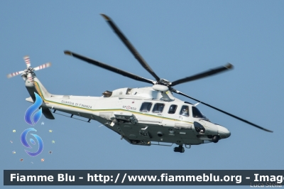 Agusta Westland AW139
Guardia di Finanza
GF-402
Parole chiave: Agusta-Westland AW139 GDIF402 Air_show_2019 Valore_Tricolore_2019