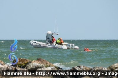 Gommone
 Vigili del Fuoco
Comando Provinciale di Ferrara
Distaccamento Permanente di Comacchio
Parole chiave: Gommone