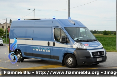 Fiat Ducato X250
Polizia di Stato
Polizia Stradale
Officina Mobile
POLIZIA H3293
Auto 6
In scorta alla Mille Miglia 2023
Parole chiave: Fiat Ducato_X250  POLIZIAH3293 100_Miglia_2023