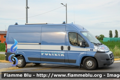 Fiat Ducato X250
Polizia di Stato
Polizia Stradale
Officina Mobile
POLIZIA H3293
Auto 6
In scorta alla Mille Miglia 2023
Parole chiave: Fiat Ducato_X250  POLIZIAH3293 100_Miglia_2023