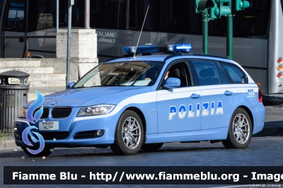 Bmw 320 Touring E91 restyle
Polizia di Stato
POLIZIA H4116
Parole chiave: Bmw 320_Touring_E91_restyle POLIZIAH4116 Festa_della_Repubblica_2015