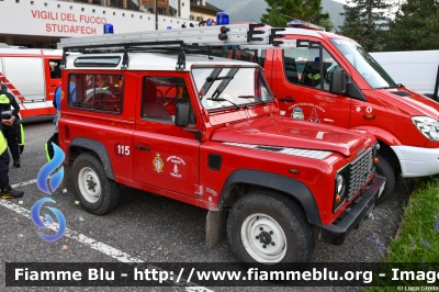 Land Rover Defender 90
Vigili del Fuoco
Unione distrettuale di Fassa
Corpo Volontario di Campitello di Fassa (TN)
VF H59 TN
Parole chiave: Land-Rover Defender_90 VFh59TN