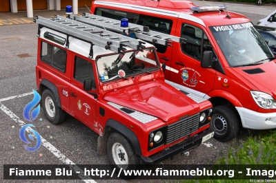 Land Rover Defender 90
Vigili del Fuoco
Unione distrettuale di Fassa
Corpo Volontario di Campitello di Fassa (TN)
VF H59 TN
Parole chiave: Land-Rover Defender_90 VFh59TN