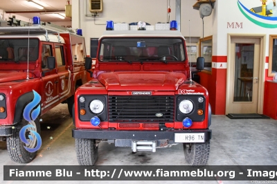 Land Rover Defender 130
Vigili del Fuoco
Unione distrettuale di Fassa
Corpo Volontario di Soraga (TN)
Allestimento Kofler Fahrzeugbau
VF H96 TN
Parole chiave: Land-Rover Defender_130 VFH96TN