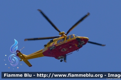 Agusta Westland AW139
Vigili del Fuoco
Corpo Permanente di Trento
Nucleo Elicotteri
I-NOST
Parole chiave: Agusta-Westland AW139 I-NOST