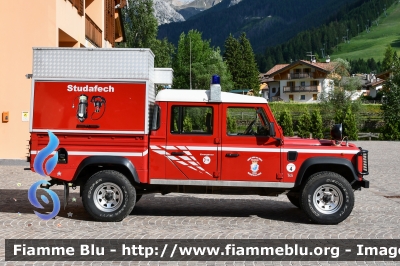 Land Rover Defender 130
Vigili del Fuoco
Unione Distrettuale di Fassa
Corpo di Pozza di Fassa (TN)
VF J05 TN
Parole chiave: Land-Rover Defender_130 VFJ05TN VFG43TN VFK88TN