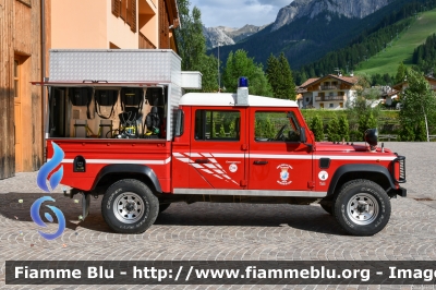 Land Rover Defender 130
Vigili del Fuoco
Unione Distrettuale di Fassa
Corpo di Pozza di Fassa (TN)
VF J05 TN
Parole chiave: Land-Rover Defender_130 VFJ05TN VFG43TN VFK88TN