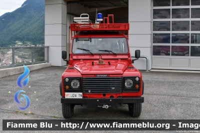 Land Rover Defender 90
Vigili del Fuoco
Unione Distrettuale della Val Di Sole
Corpo Volontario di Terzolas (TN)
VF J24 TN
Parole chiave: Land-Rover Defender_90 VFJ24TN