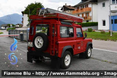 Land Rover Defender 90
Vigili del Fuoco
Unione Distrettuale della Val Di Sole
Corpo Volontario di Terzolas (TN)
VF J24 TN
Parole chiave: Land-Rover Defender_90 VFJ24TN