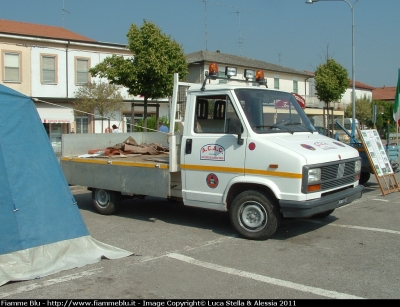 Fiat Ducato I Serie
Protezione Civile
Provincia di Ferrara
Gruppo A.C.A.C Unità Cinofile da Soccorso Ferrara
Associazione Cinofila Amici del Cane
Parole chiave: Fiat Ducato_ISerie