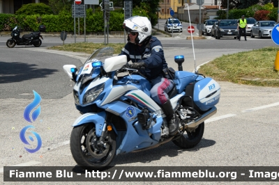 Yamaha FJR 1300 II serie
Polizia di Stato
Polizia Stradale
Allestimento Elevox
in scorta al Giro d'Italia 2024
Moto Jolly
Parole chiave: Yamaha FJR_1300_IIserie Giro_D_Italia_2024