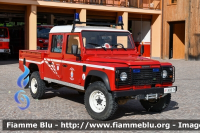 Land Rover Defender 130
Vigili del Fuoco
Unione Distrettuale di Fassa
Corpo di Pozza di Fassa (TN)
VF K88 TN
Parole chiave: Land-Rover Defender_130 VFJ05TN VFG43TN VFK88TN