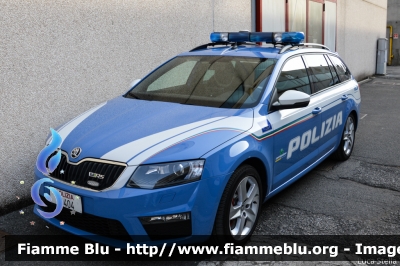 Skoda Octavia RS Wagon IV serie
Polizia di Stato
Polizia Stradale
Autostrada A21 Brescia - Piacenza
Allestimento Bertazzoni Veicoli Speciali
Decorazione Grafica Artlantis
POLIZIA M0404
Parole chiave: Skoda Octavia_RS_Wagon_IVserie POLIZIAM0404 Reas_2015