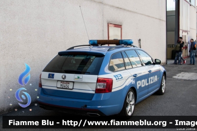 Skoda Octavia RS Wagon IV serie
Polizia di Stato
Polizia Stradale
Autostrada A21 Brescia - Piacenza
Allestimento Bertazzoni Veicoli Speciali
Decorazione Grafica Artlantis
POLIZIA M0404
Parole chiave: Skoda Octavia_RS_Wagon_IVserie POLIZIAM0404 Reas_2016