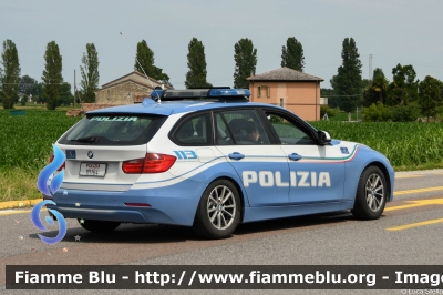 Bmw 318 Touring F31 restyle
Polizia di Stato
Polizia Stradale
Allestimento Marazzi
POLIZIA M1164
Parole chiave: POLIZIAM1164 Bmw 318_Touring_F31_restyle 1000_Miglia_2023