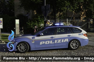 Bmw 318 Touring F31 restyle
Polizia di Stato
Polizia Stradale
Allestimento Marazzi
Decorazione grafica Artlantis
POLIZIA M1223
Mille Miglia 2018
Parole chiave: Bmw 318_Touring_F31_restyle POLIZIAM1223 1000_Miglia_2018