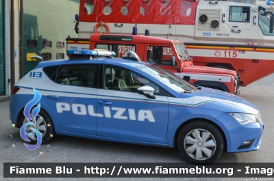 Seat Leon III serie
Polizia di Stato
Squadra Volante
Allestita Nuova Carrozzeria Torinese
Decorazione Grafica Artlantis
POLIZIA M1742
Parole chiave: Seat Leon_IIIserie POLIZIAM1742 Befana_2018