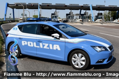 Seat Leon III serie
Polizia di Stato
Squadra Volante
Allestimento NCT Nuova Carrozzeria Torinese
Decorazione Grafica Artlantis
Polizia M2046
Parole chiave: Seat Leon_IIIserie POLIZIAM2046 Covid19