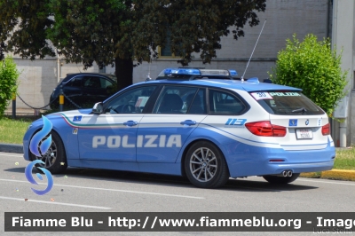 Bmw 318 Touring F31 restyle
Polizia di Stato
Polizia Stradale
POLIZIA M2390
Auto 5
In scorta al Giro d'Italia 2018
Parole chiave: Bmw 318_Touring_F31_restyle POLIZIAM2390 Giro_D_Italia_2018