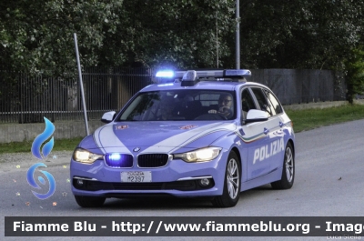 Bmw 318 Touring F31 restyle
Polizia di Stato
Polizia Stradale
Allestimento Marazzi
Decorazione grafica Artlantis
POLIZIA M2397
Mille Miglia 2018
Parole chiave: Bmw 318_Touring_F31_restyle POLIZIAM2397 1000_Miglia_2018