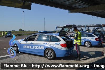 Bmw 318 Touring F31 III restyle
Polizia di Stato
Polizia Stradale
Allestimento Focaccia
Decorazione Grafica Artlantis
POLIZIA M3523
Parole chiave: Bmw 318_Touring_F31_III_restyle POLIZIAM3523 Covid19