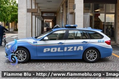 Bmw 318 Touring F31 III restyle
Polizia di Stato
Polizia Stradale
Allestimento Focaccia
POLIZIA M3523
Parole chiave: Bmw 318_Touring_F31_IIIrestyle POLIZIAM3523 Giro D'italia_2024