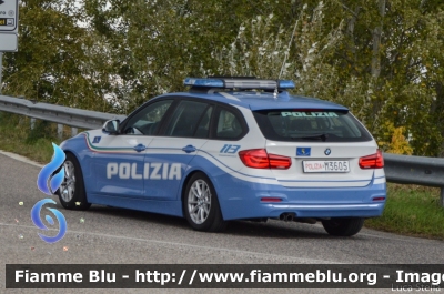 Bmw 320 Touring F31 III restyle
Polizia di Stato
Polizia Stradale
Allestimento Focaccia
Decorazione Grafica Artlantis
POLIZIA M3605
Parole chiave: Bmw 320_Touring_F31_III_restyle POLIZIAM3605 Giro_D_Italia_2020