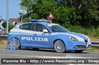 Alfa Romeo Nuova Giulietta restyle
Polizia di Stato
Polizia Stradale
in scorta al Giro
Adriatica Ionica Race 2021
POLIZIA M4286
Auto 1
Parole chiave: Alfa-Romeo Nuova_Giulietta_restyle POLIZIAM4286 Adriatica_IoniCa_Race_2021