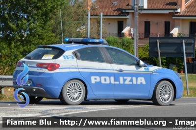 Alfa Romeo Nuova Giulietta restyle
Polizia di Stato
Polizia Stradale
in scorta al Giro
Adriatica Ionica Race 2021
POLIZIA M4286
Auto 1
Parole chiave: Alfa-Romeo Nuova_Giulietta_restyle POLIZIAM4286 Adriatica_IoniCa_Race_2021