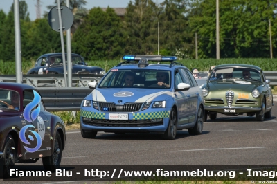 Skoda Octavia Wagon V serie
Polizia di Stato
Polizia Stradale
Allestimento Focaccia
POLIZIA M4757
Auto 4
Scorta 1000 Miglia 2024
Parole chiave: Skoda Octavia_Wagon_Vserie POLIZIAM4757 1000_Miglia_2024