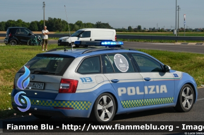 Skoda Octavia Wagon V serie
Polizia di Stato
Polizia Stradale
Allestimento Focaccia
POLIZIA M4757
Auto 4
Scorta 1000 Miglia 2024
Parole chiave: Skoda Octavia_Wagon_Vserie POLIZIAM4757 1000_Miglia_2024