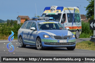 Skoda Octavia Wagon V serie
Polizia di Stato
Polizia Stradale
in scorta al Giro
Adriatica Ionica Race 2021
POLIZIA M4769
Auto 2
Parole chiave:  Skoda Octavia_Wagon_Vserie POLIZIAM4769 Adriatica_ionica_Race_2021