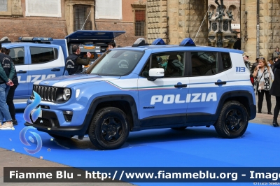 Jeep Renegade restyle
Polizia di Stato
Allestimento FCA
POLIZIA M5097
Parole chiave: Jeep Renegade_restyle POLIZIAM5097 Festa_della_Polizia_2023