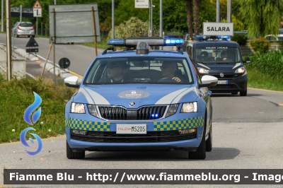 Skoda Octavia Wagon V serie
Polizia di Stato
Polizia Stradale
Allestimento Focaccia
POLIZIA M5205
Auto 8
In scorta alla Mille Miglia 2023
Parole chiave: Skoda Octavia_Wagon_Vserie POLIZIAM5205 1000_Miglia_2023