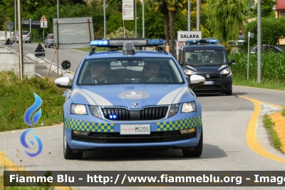 Skoda Octavia Wagon V serie
Polizia di Stato
Polizia Stradale
Allestimento Focaccia
POLIZIA M5205
Auto 8
In scorta alla Mille Miglia 2023
Parole chiave: Skoda Octavia_Wagon_Vserie POLIZIAM5205 1000_Miglia_2023