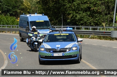 Skoda Octavia Wagon V serie
Polizia di Stato
Polizia Stradale
Allestimento Focaccia
in scorta a Tour de France 2024
POLIZIA M5227
Auto 2
Parole chiave: Skoda Octavia_Wagon_Vserie POLIZIAM5227 Tour_DE_France_2024