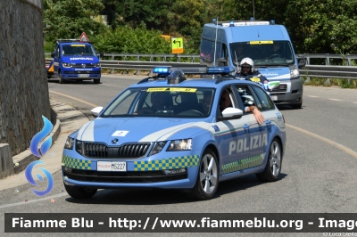 Skoda Octavia Wagon V serie
Polizia di Stato
Polizia Stradale
Allestimento Focaccia
in scorta a Tour de France 2024
POLIZIA M5227
Auto 2
Parole chiave: Skoda Octavia_Wagon_Vserie POLIZIAM5227 Tour_DE_France_2024