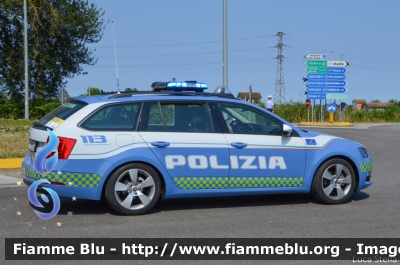 Skoda Octavia Wagon V serie
Polizia di Stato
Polizia Stradale
in scorta al Giro
Adriatica Ionica Race 2021
POLIZIA M294
Auto 3
Parole chiave: Skoda Octavia_Wagon_Vserie POLIZIAM5249 Adriatica_ionica_raca_2021