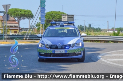 Skoda Octavia Wagon V serie
Polizia di Stato
Polizia Stradale
in scorta al Giro
Adriatica Ionica Race 2021
POLIZIA M294
Auto 3
Parole chiave: Skoda Octavia_Wagon_Vserie POLIZIAM5249 Adriatica_ionica_raca_2021