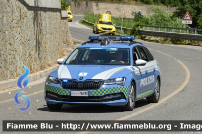 Skoda Superb Wagon III serie restyle
Polizia di Stato
Polizia Stradale
Allestimento Focaccia
in scorta a Tour de France 2024
POLIZIA M6333
Auto 5
Parole chiave: Skoda Superb Wagon III serie restyle